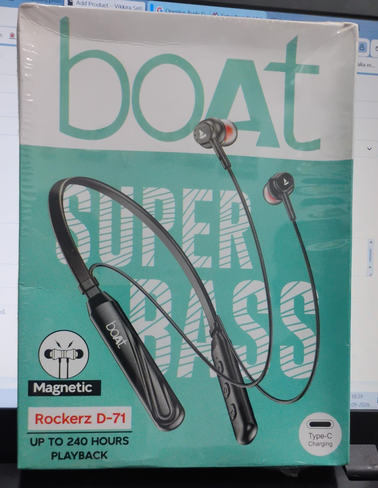 Boat Rockerz D-71 copy